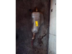 Gebruikte Uitlaat Einddemper Opel Zafira (M75) 2.2 16V Direct Ecotec Prijs € 49,98 Margeregeling aangeboden door Autodemontage Tegelen