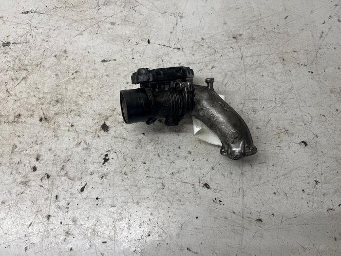 Gebruikte Gasklephuis Nissan Qashqai (J10) 1.5 dCi DPF Prijs € 174,98 Margeregeling aangeboden door Autodemontage Tegelen