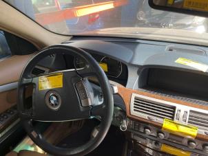 Gebruikte Dashboard BMW 7 serie (E65/E66/E67) 735i,Li 3.6 V8 32V Prijs € 299,98 Margeregeling aangeboden door Autodemontage Tegelen