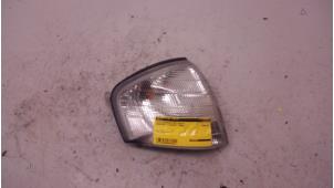 Gebruikte Pinker rechts Mercedes C-Klasse Prijs € 12,00 Margeregeling aangeboden door Autodemontage Tegelen