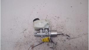 Gebruikte Rembol Mercedes B (W245) 1.5 B-160 16V Prijs € 34,99 Margeregeling aangeboden door Autodemontage Tegelen