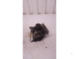 Gebruikte Dynamo Mercedes B (W245) 1.5 B-160 16V Prijs op aanvraag aangeboden door Autodemontage Tegelen