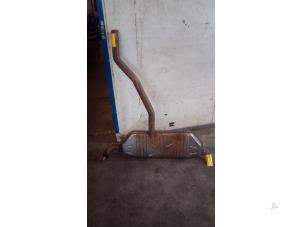 Gebruikte Uitlaat Einddemper Mercedes A (177.0) 2.0 A-250 Turbo 16V Prijs € 198,99 Margeregeling aangeboden door Autodemontage Tegelen