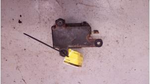 Gebruikte Computer Cruise Control Kia Sorento I (JC) 3.5 V6 24V Prijs € 34,98 Margeregeling aangeboden door Autodemontage Tegelen