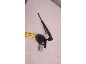 Gebruikte Ruitenwissermotor achter Mercedes A (W176) 1.5 A-180 CDI, A-180d 16V Prijs € 54,99 Margeregeling aangeboden door Autodemontage Tegelen