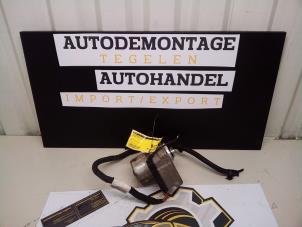 Gebruikte Servopomp Peugeot 208 I (CA/CC/CK/CL) 1.2 12V e-THP PureTech 110 Prijs € 99,98 Margeregeling aangeboden door Autodemontage Tegelen