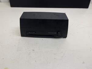 Gebruikte Module Navigatie BMW 3 serie (E90) 318i 16V Prijs € 124,98 Margeregeling aangeboden door Autodemontage Tegelen