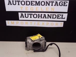 Gebruikte Gasklephuis Volvo S60 I (RS/HV) 2.4 20V 140 Prijs € 179,90 Margeregeling aangeboden door Autodemontage Tegelen