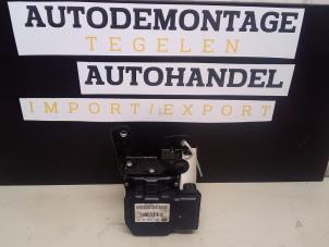 Gebruikte ABS Pomp Ford Mondeo IV Wagon 2.0 16V Flexifuel Prijs € 124,99 Margeregeling aangeboden door Autodemontage Tegelen