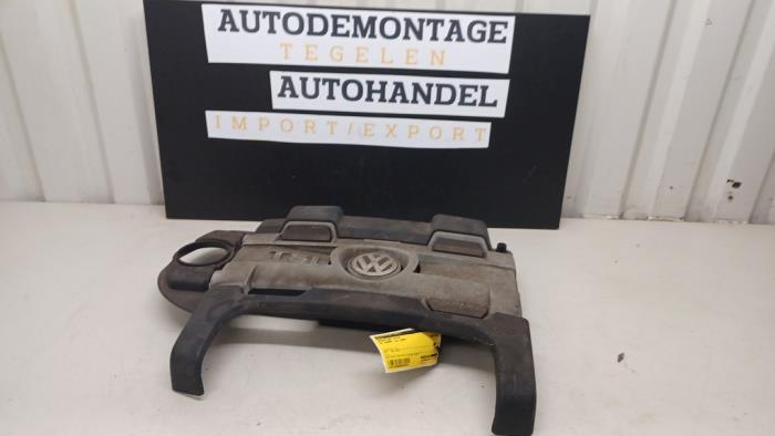 Gebruikte Afdekplaat motor Volkswagen Touran (1T1/T2) 1.4 16V TSI 140 Prijs € 29,50 Margeregeling aangeboden door Autodemontage Tegelen