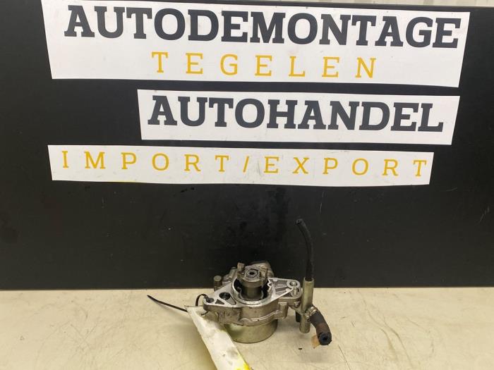 Gebruikte Vacuumpomp (Diesel) Opel Corsa E 1.3 CDTi 16V ecoFLEX Prijs € 29,99 Margeregeling aangeboden door Autodemontage Tegelen