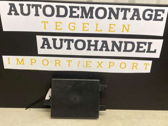 Gebruikte Bluetooth module Volkswagen Golf V (1K1) 1.4 TSI 122 16V Prijs € 128,99 Margeregeling aangeboden door Autodemontage Tegelen