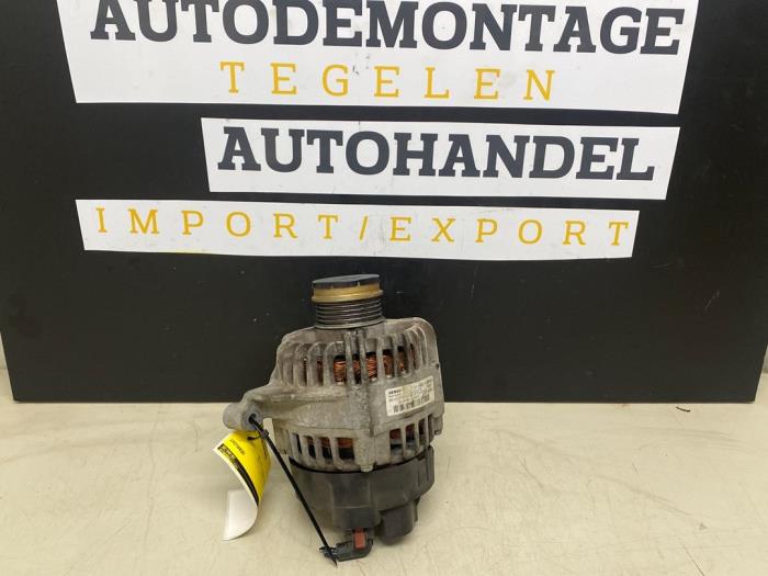 Gebruikte Dynamo Fiat Panda (312) 0.9 TwinAir 65 Prijs € 29,98 Margeregeling aangeboden door Autodemontage Tegelen