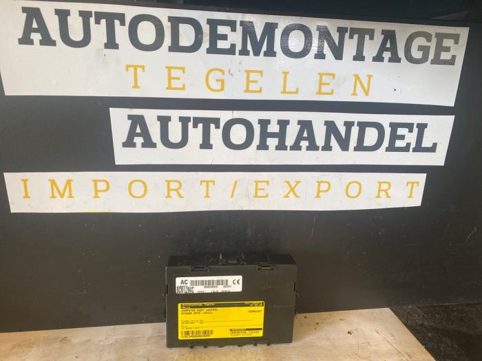 Gebruikte Bodycontrol Module Nissan Note (E11) 1.4 16V Prijs € 34,98 Margeregeling aangeboden door Autodemontage Tegelen
