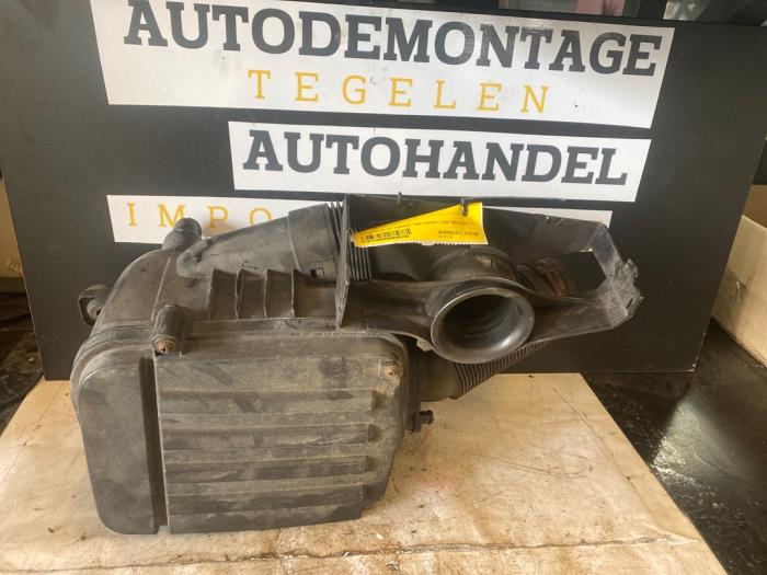 Gebruikte Luchtfilterhuis Skoda Octavia Combi (1Z5) 1.4 TSI 16V Prijs € 24,98 Margeregeling aangeboden door Autodemontage Tegelen