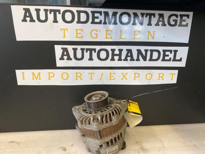 Gebruikte Dynamo Honda Jazz (GE6/GE8/GG/GP) 1.4 VTEC 16V Prijs € 29,98 Margeregeling aangeboden door Autodemontage Tegelen