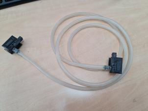 Gebruikte Voetganger Crash sensor Mercedes GLC (X253) Prijs € 121,00 Inclusief btw aangeboden door De Vogel Auto's B.V.