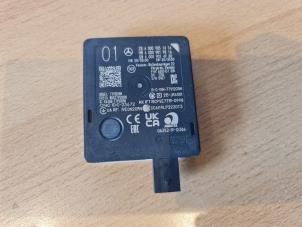 Nieuwe Dode hoek sensor Mercedes C (W206) C-200 2.0 EQ Boost 4-Matic Prijs € 242,00 Inclusief btw aangeboden door De Vogel Auto's B.V.