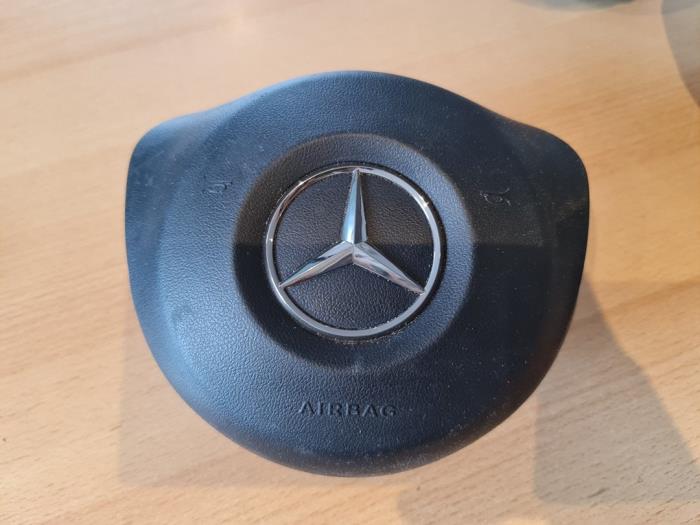 Mercedes GLCKlasse Airbags links (Stuur) voorraad