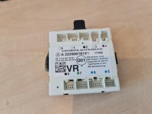 Gebruikte Module (diversen) Mercedes C (W205) Prijs € 90,75 Inclusief btw aangeboden door De Vogel Auto's B.V.