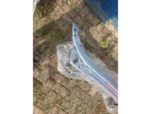 Nieuwe Voorfront Mercedes C (W205) Prijs € 193,60 Inclusief btw aangeboden door De Vogel Auto's B.V.