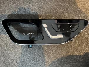 Gebruikte Schakelaar Stoelverstelling Mercedes C (W206) Prijs € 145,20 Inclusief btw aangeboden door De Vogel Auto's B.V.