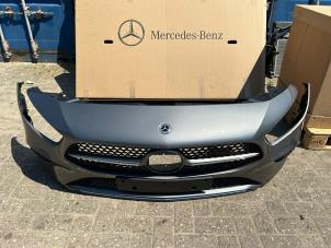 Gebruikte Voorbumper Mercedes A (177.0) Prijs € 786,50 Inclusief btw aangeboden door De Vogel Auto's B.V.