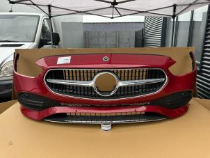 Gebruikte Voorbumper Mercedes C (W206) Prijs € 877,25 Inclusief btw aangeboden door De Vogel Auto's B.V.