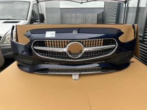 Gebruikte Voorbumper Mercedes C (W206) Prijs € 877,25 Inclusief btw aangeboden door De Vogel Auto's B.V.
