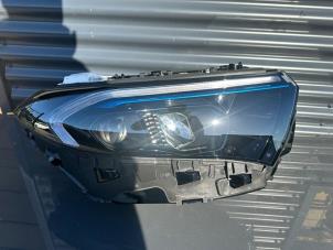 Gebruikte Koplamp rechts Mercedes EQB 300 4-Matic Prijs € 786,50 Inclusief btw aangeboden door De Vogel Auto's B.V.