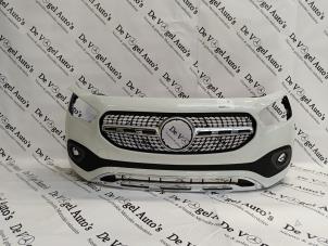 Gebruikte Voorbumper Mercedes GLA (H247) 1.3 200 Turbo 16V 4-Matic Prijs € 756,25 Inclusief btw aangeboden door De Vogel Auto's B.V.