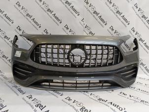Gebruikte Voorbumper Mercedes GLA (H247) 2.0 35 AMG Turbo 16V 4-Matic Prijs € 1.028,50 Inclusief btw aangeboden door De Vogel Auto's B.V.
