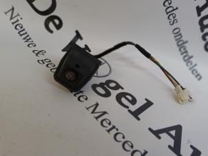 Gebruikte Achteruitrij Camera Mercedes Vito (447.6) 2.2 116 CDI 16V Prijs € 211,75 Inclusief btw aangeboden door De Vogel Auto's B.V.