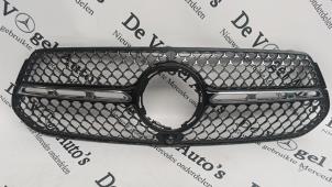Gebruikte Grille Mercedes GLE Coupe (C167) 350d 2.9 4-Matic Prijs € 145,00 Margeregeling aangeboden door De Vogel Auto's B.V.