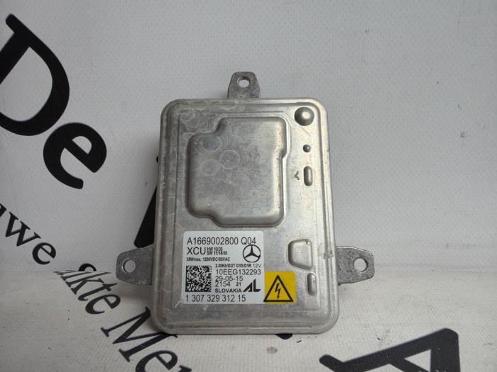 Gebruikte Xenon module Mercedes A (W176) 1.6 A-200 16V Prijs € 25,00 Margeregeling aangeboden door De Vogel Auto's B.V.