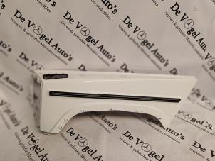 Gebruikte Voorscherm links Mercedes G (464.32) G 350 d 2.9 24V Prijs € 484,00 Inclusief btw aangeboden door De Vogel Auto's B.V.