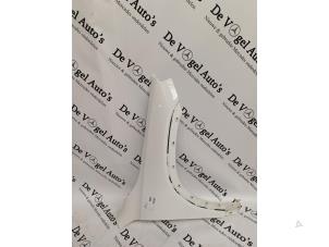 Gebruikte Scherm rechts-voor Mercedes GLB (247.6) 1.3 GLB-200 Turbo 16V Prijs € 724,79 Inclusief btw aangeboden door De Vogel Auto's B.V.