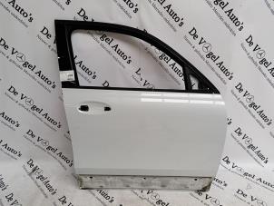 Gebruikte Deur 4Deurs rechts-voor Mercedes GLB (247.6) 1.3 GLB-200 Turbo 16V Mild Hybrid Prijs € 1.210,00 Inclusief btw aangeboden door De Vogel Auto's B.V.