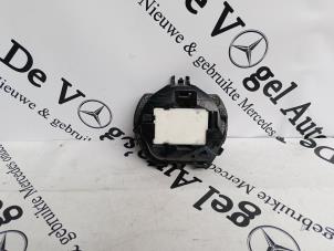 Gebruikte Radar sensor Mercedes B (W246) 1.8 B-200 CDI BlueEFFICIENCY 16V Prijs € 150,00 Margeregeling aangeboden door De Vogel Auto's B.V.