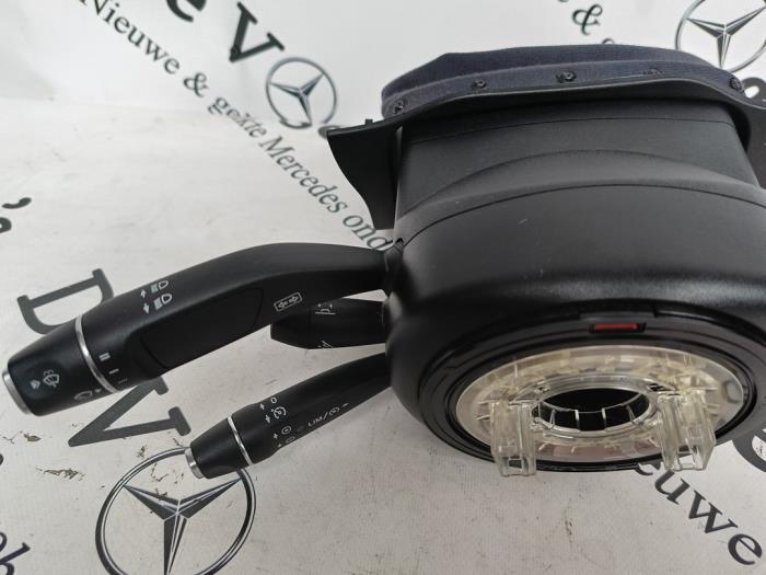 Stuurkolom module van een Mercedes-Benz GLC (X253) 2.0 300 16V 4-Matic 2017