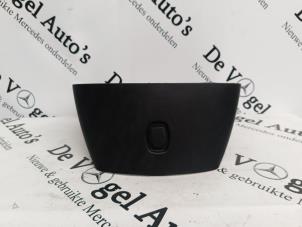 Gebruikte Dashboard deel Mercedes Vito (447.6) 2.0 116 CDI 16V Prijs € 60,50 Inclusief btw aangeboden door De Vogel Auto's B.V.