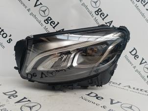 Gebruikte Koplamp links Mercedes GLC (X253) 2.0 300 16V 4-Matic Prijs € 968,00 Inclusief btw aangeboden door De Vogel Auto's B.V.