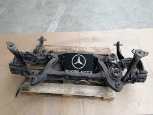 Gebruikte Achterbrug Mercedes A (W176) 1.6 A-180 16V Prijs € 250,00 Margeregeling aangeboden door De Vogel Auto's B.V.