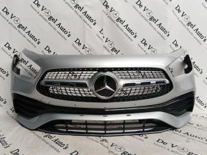 Gebruikte Voorbumper Mercedes GLA (H247) 2.0 35 AMG Turbo 16V 4-Matic Prijs € 1.500,00 Margeregeling aangeboden door De Vogel Auto's B.V.
