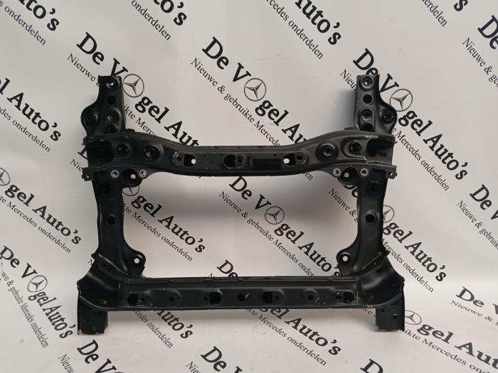 Nieuwe Subframe Mercedes C (W206) C-300 de 2.0 Turbo 16V Prijs € 968,00 Inclusief btw aangeboden door De Vogel Auto's B.V.