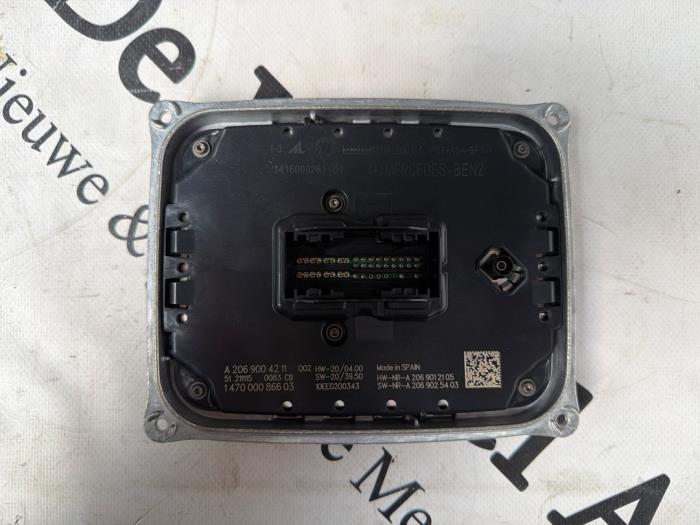 Gebruikte Module LED koplamp Mercedes C (W206) C-200 2.0 EQ Boost 4-Matic Prijs € 145,20 Inclusief btw aangeboden door De Vogel Auto's B.V.