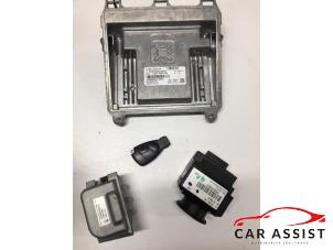 Gebruikte Kontaktslot + computer Mercedes A (W169) Prijs op aanvraag aangeboden door Car Assist