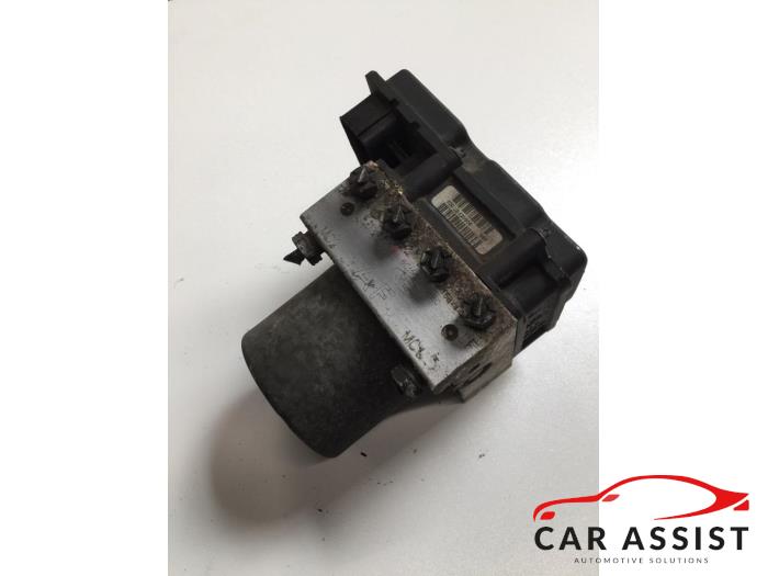 Gebruikte ABS Pomp Ford Transit Prijs € 60,00 Margeregeling aangeboden door Car Assist