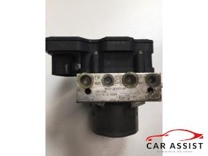 Gebruikte ABS Pomp Ford Transit Prijs € 95,00 Margeregeling aangeboden door Car Assist