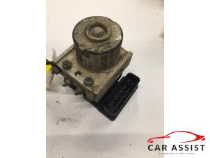 Gebruikte ABS Pomp Volkswagen Golf Prijs € 50,00 Margeregeling aangeboden door Car Assist